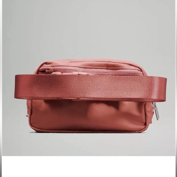 NWT | Lululemon Everywhere Belt Bag | Brier Rose - Picture 2 of 6